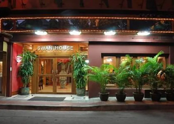 Swan Hotel